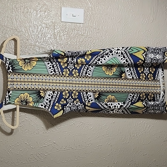 Joy & Co  S Floral Patterned Dress - Picture 3 of 3